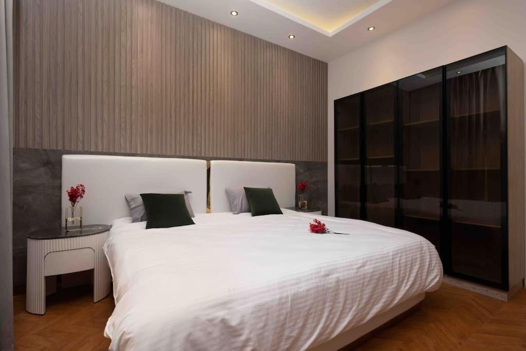 4 Master Bedrooms With Private Swimming Pool Holiday home Cairo